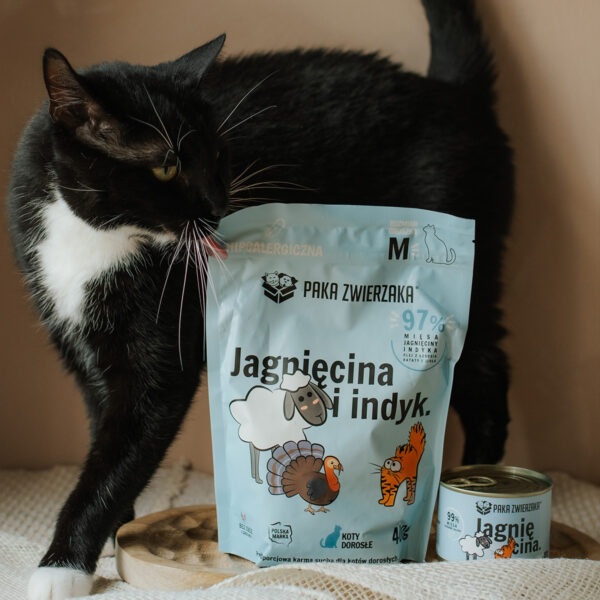 Karma sucha dla kota PAKA ZWIERZAKA jagnięcina i indyk 1,6 kg