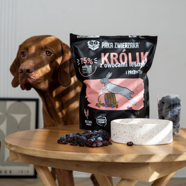 Karma sucha dla psa PAKA ZWIERZAKA królik z owocami leśnymi S 3 kg
